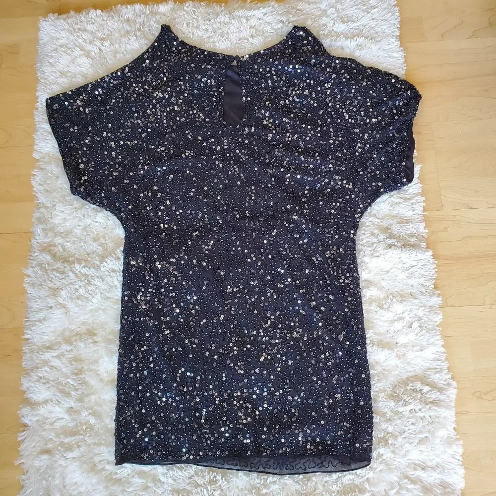 Aidan Mattox Cold Shoulder Sequin Dress Size 6 Black Party New Year's 100% Silk